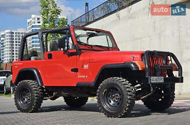 Внедорожник / Кроссовер Jeep Wrangler 1995 в 