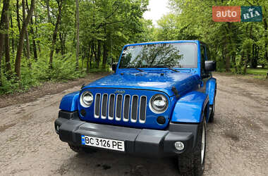 Позашляховик / Кросовер Jeep Wrangler 2015 в Львові