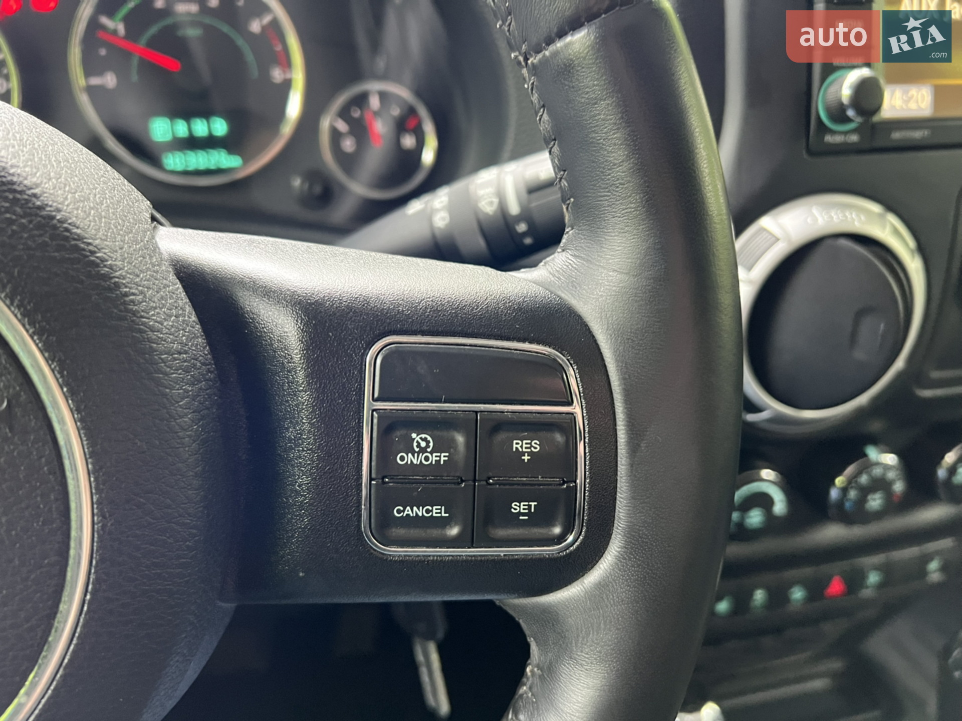 2015 Jeep Wrangler - мініатюра 35
