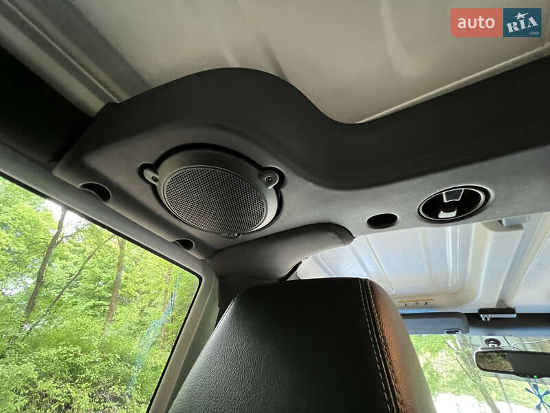 Позашляховик / Кросовер Jeep Wrangler 2015 в Львові