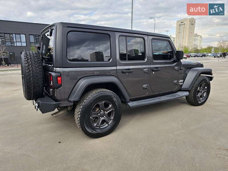 Позашляховик / Кросовер Jeep Wrangler 2018 в Києві