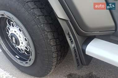 Внедорожник / Кроссовер Jeep Wrangler 2019 в 