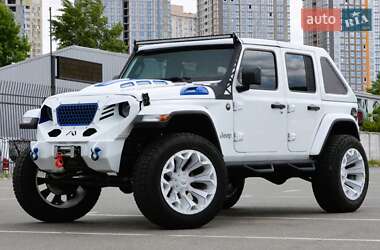 Внедорожник / Кроссовер Jeep Wrangler 2018 в 