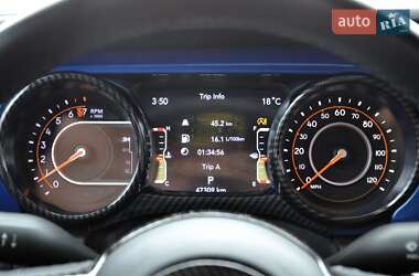 Внедорожник / Кроссовер Jeep Wrangler 2018 в 
