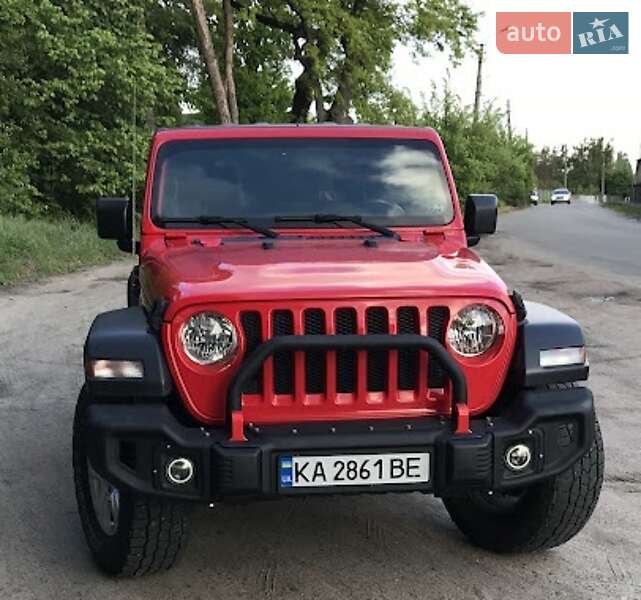Позашляховик / Кросовер Jeep Wrangler 2018 в 