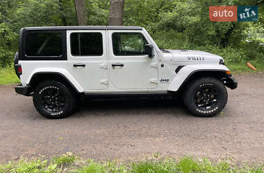 Внедорожник / Кроссовер Jeep Wrangler 2023 в 