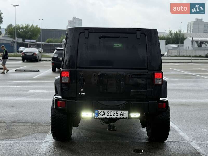 Внедорожник / Кроссовер Jeep Wrangler 2007 в Киеве