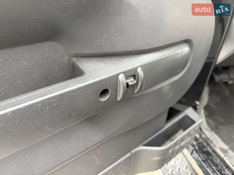 Внедорожник / Кроссовер Jeep Wrangler 2007 в Киеве