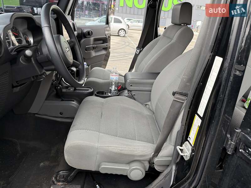 Внедорожник / Кроссовер Jeep Wrangler 2007 в Киеве