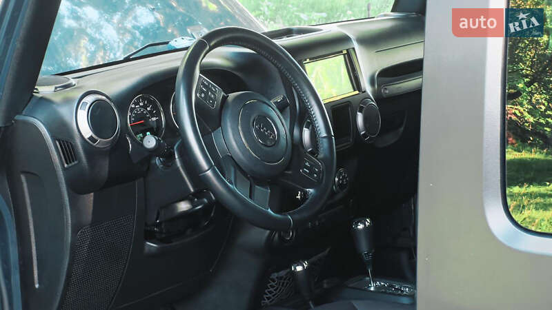 Внедорожник / Кроссовер Jeep Wrangler 2017 в Коломые