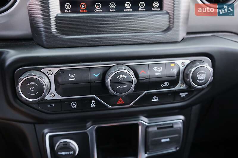 Позашляховик / Кросовер Jeep Wrangler 2022 в Києві