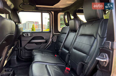 Позашляховик / Кросовер Jeep Wrangler 2018 в 