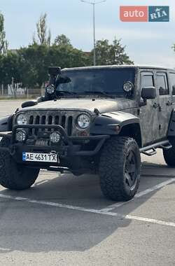 Внедорожник / Кроссовер Jeep Wrangler 2011 в Днепре