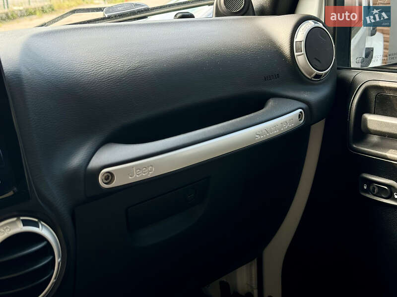 Позашляховик / Кросовер Jeep Wrangler 2013 в Вінниці