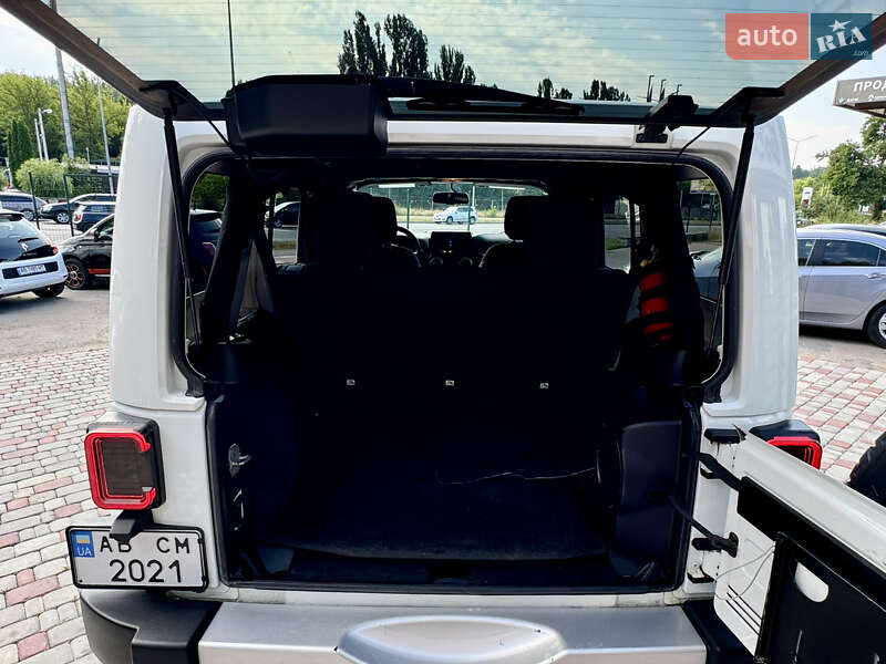 Позашляховик / Кросовер Jeep Wrangler 2013 в Вінниці