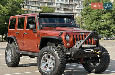 Позашляховик / Кросовер Jeep Wrangler 2014 в Києві
