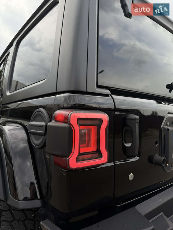 Внедорожник / Кроссовер Jeep Wrangler 2019 в Киеве