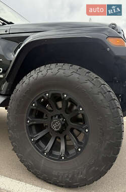 Внедорожник / Кроссовер Jeep Wrangler 2019 в 