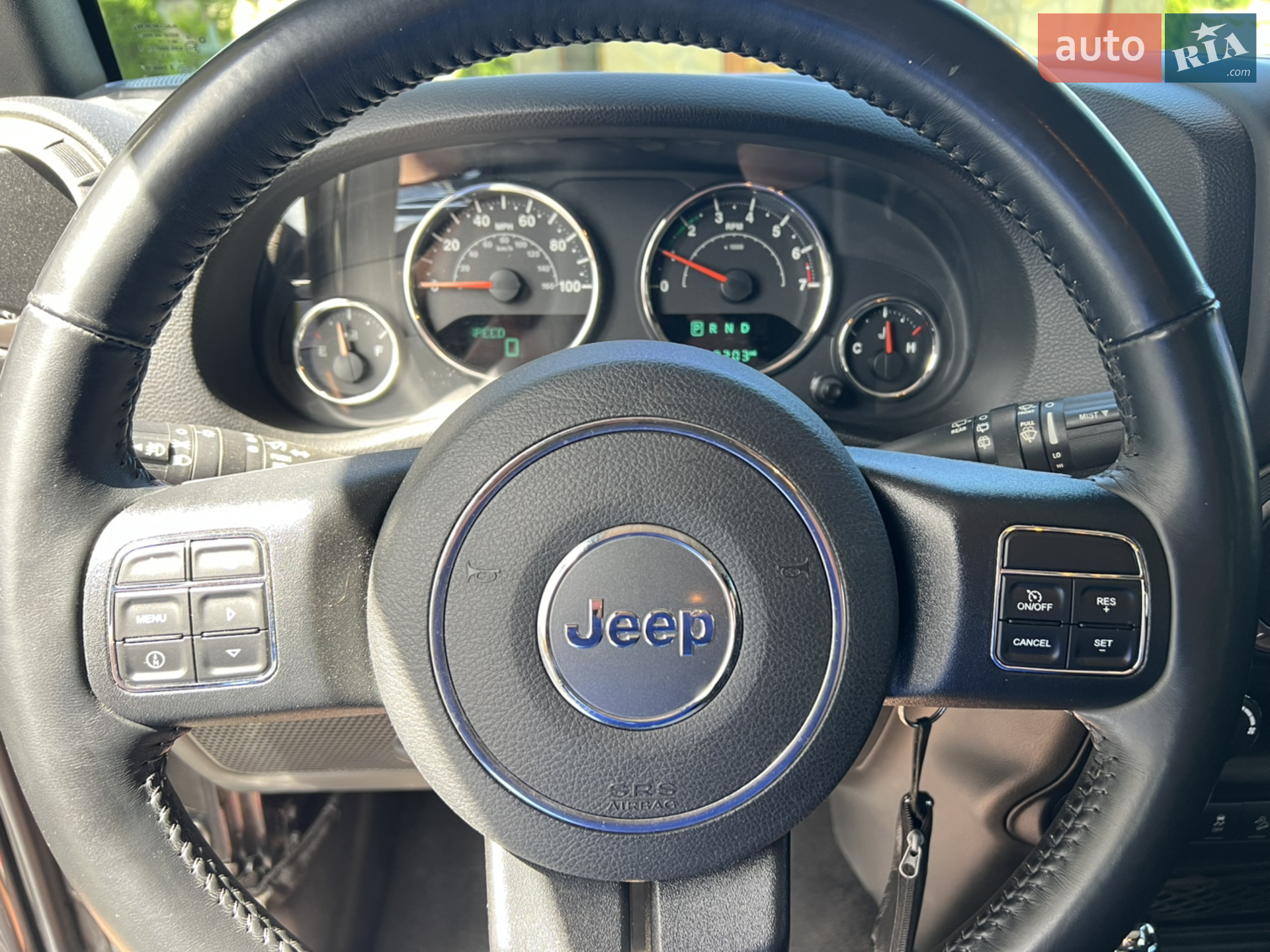 2017 Jeep Wrangler - мініатюра 12
