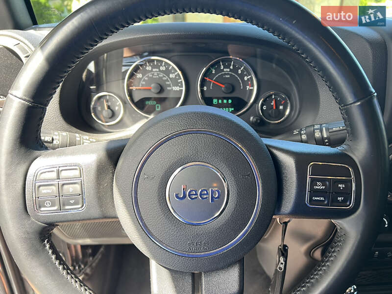 Позашляховик / Кросовер Jeep Wrangler 2017 в Івано-Франківську