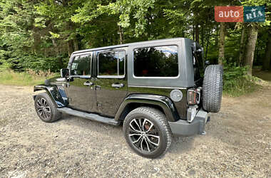 Внедорожник / Кроссовер Jeep Wrangler 2011 в Трускавце