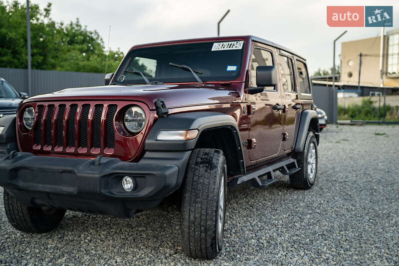 Внедорожник / Кроссовер Jeep Wrangler 2021 в Черновцах