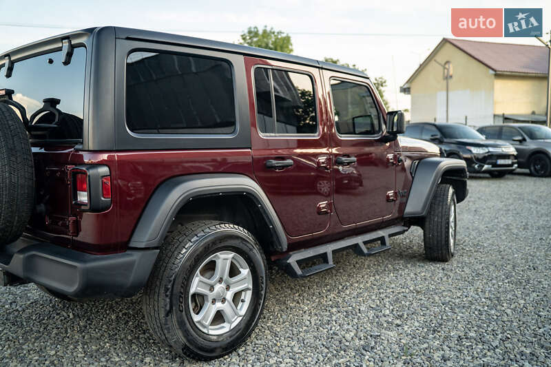 Внедорожник / Кроссовер Jeep Wrangler 2021 в Черновцах