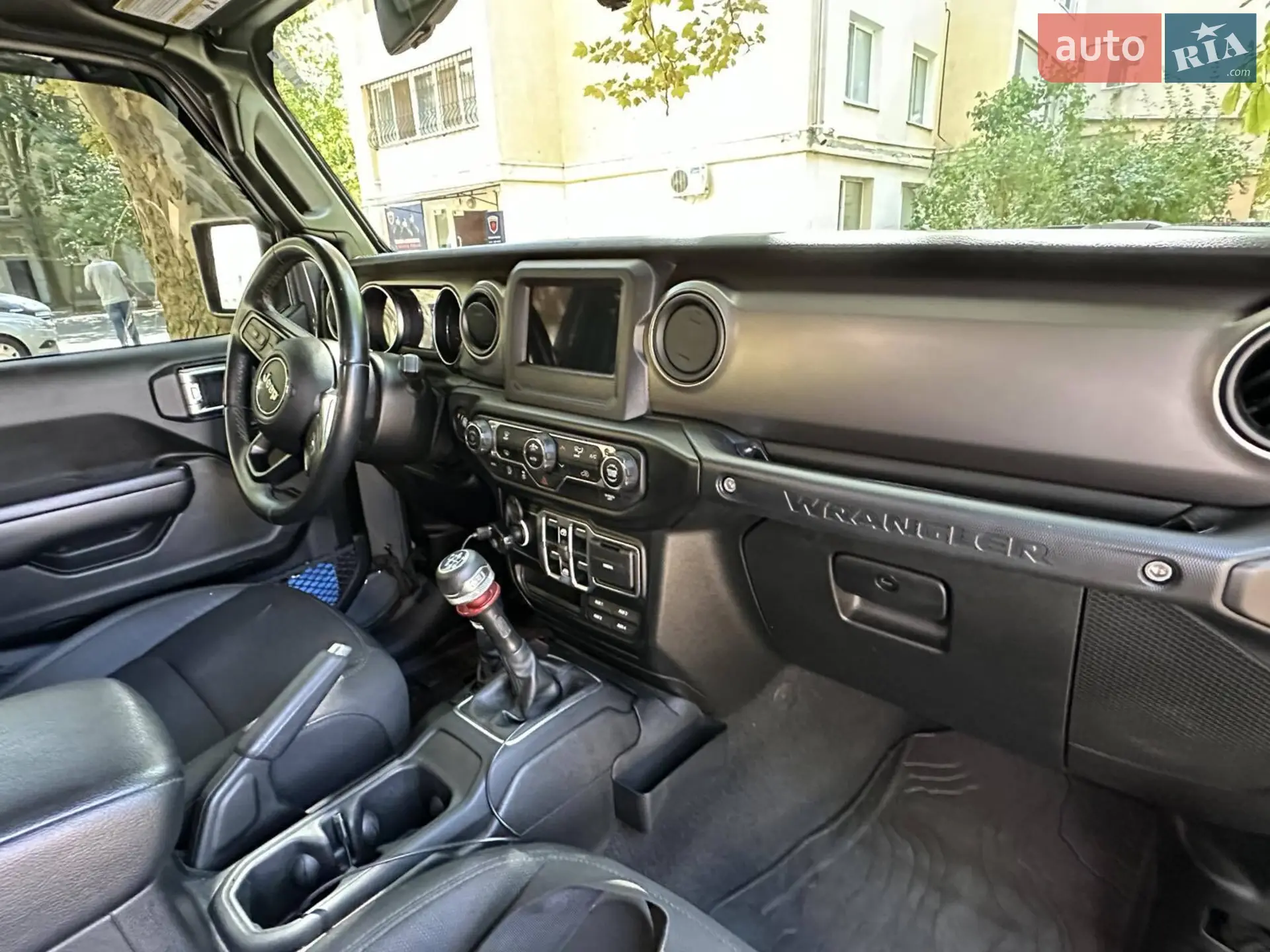 2019 Jeep Wrangler - мініатюра 23