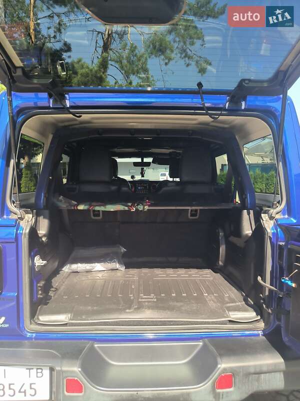 Позашляховик / Кросовер Jeep Wrangler 2019 в Козині