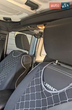 Позашляховик / Кросовер Jeep Wrangler 2014 в 
