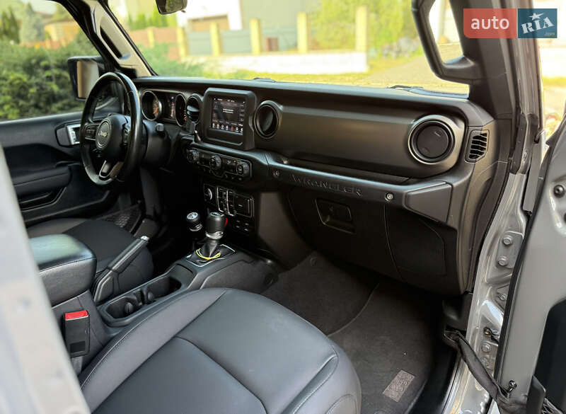 Внедорожник / Кроссовер Jeep Wrangler 2019 в Киеве