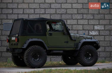 Внедорожник / Кроссовер Jeep Wrangler 2000 в Киеве