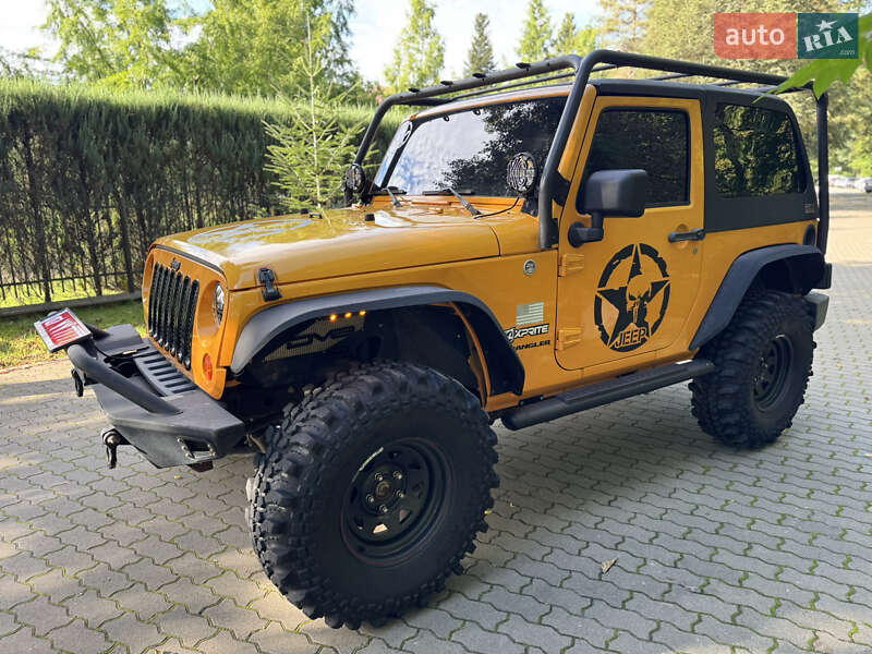 Позашляховик / Кросовер Jeep Wrangler 2012 в Сваляві фото 5 Позашляховик / Кросовер Jeep Wrangler 2012 в Сваляві