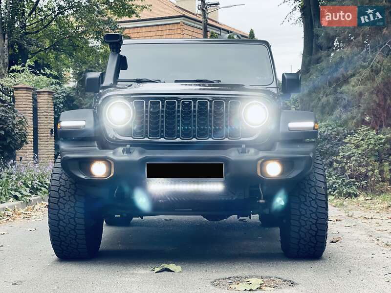 Внедорожник / Кроссовер Jeep Wrangler 2021 в Киеве