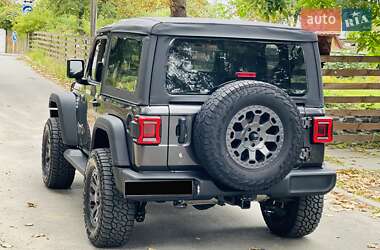 Внедорожник / Кроссовер Jeep Wrangler 2021 в 