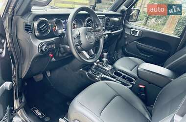 Внедорожник / Кроссовер Jeep Wrangler 2021 в 