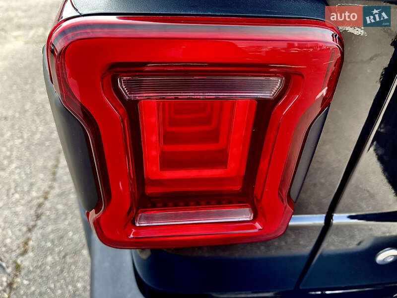 Внедорожник / Кроссовер Jeep Wrangler 2022 в Киеве