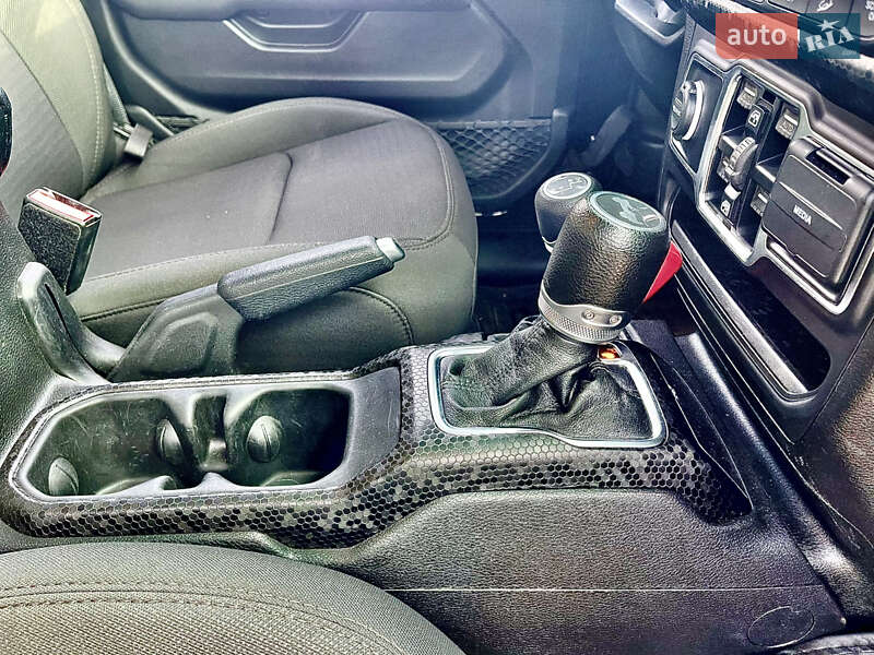 Внедорожник / Кроссовер Jeep Wrangler 2022 в Киеве