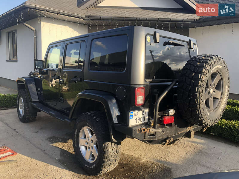 Позашляховик / Кросовер Jeep Wrangler 2015 в Києві