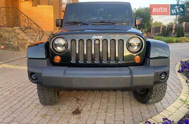 Позашляховик / Кросовер Jeep Wrangler 2012 в  фото 6 Позашляховик / Кросовер Jeep Wrangler 2012 в