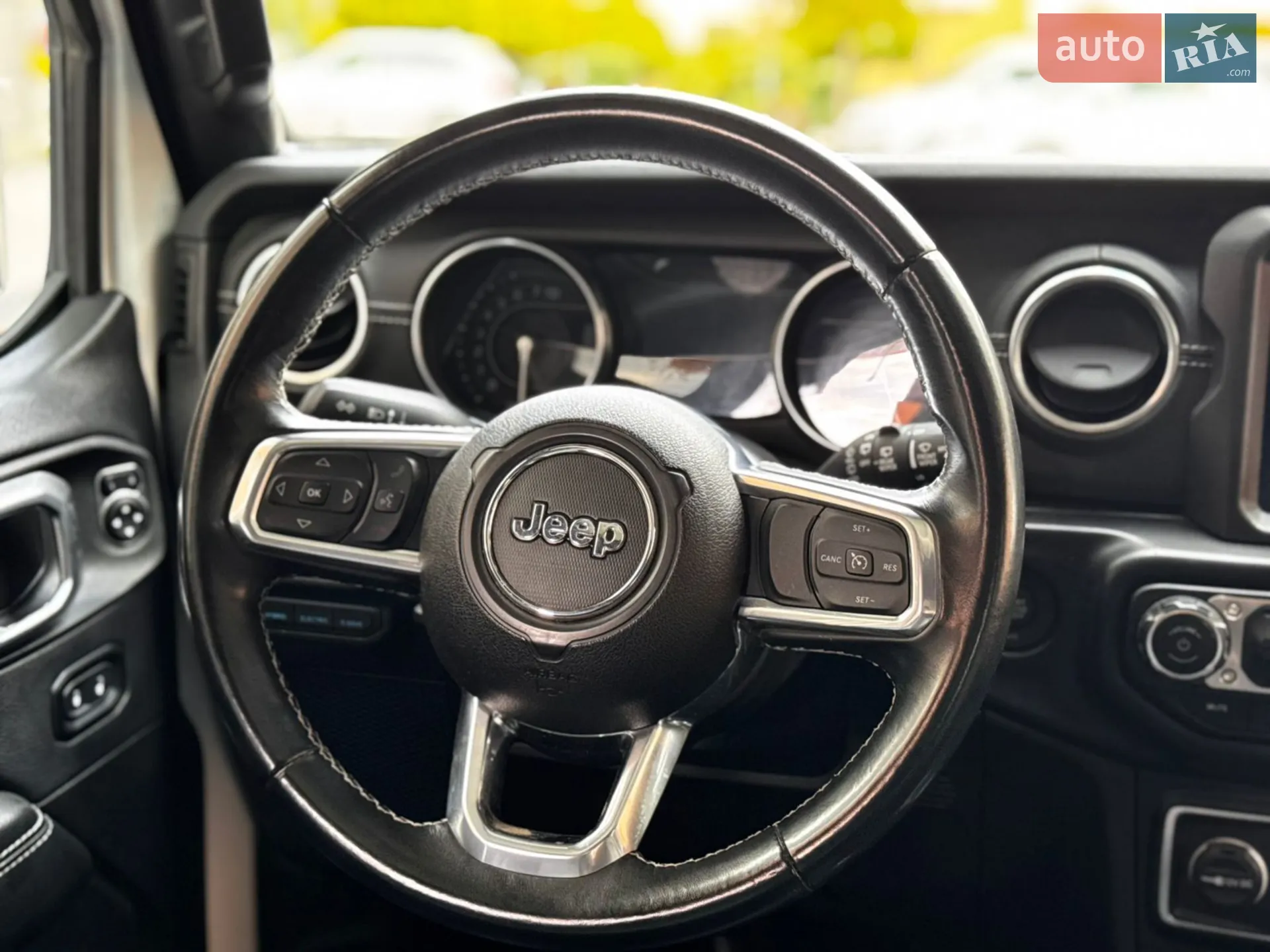 2022 Jeep Wrangler - мініатюра 63