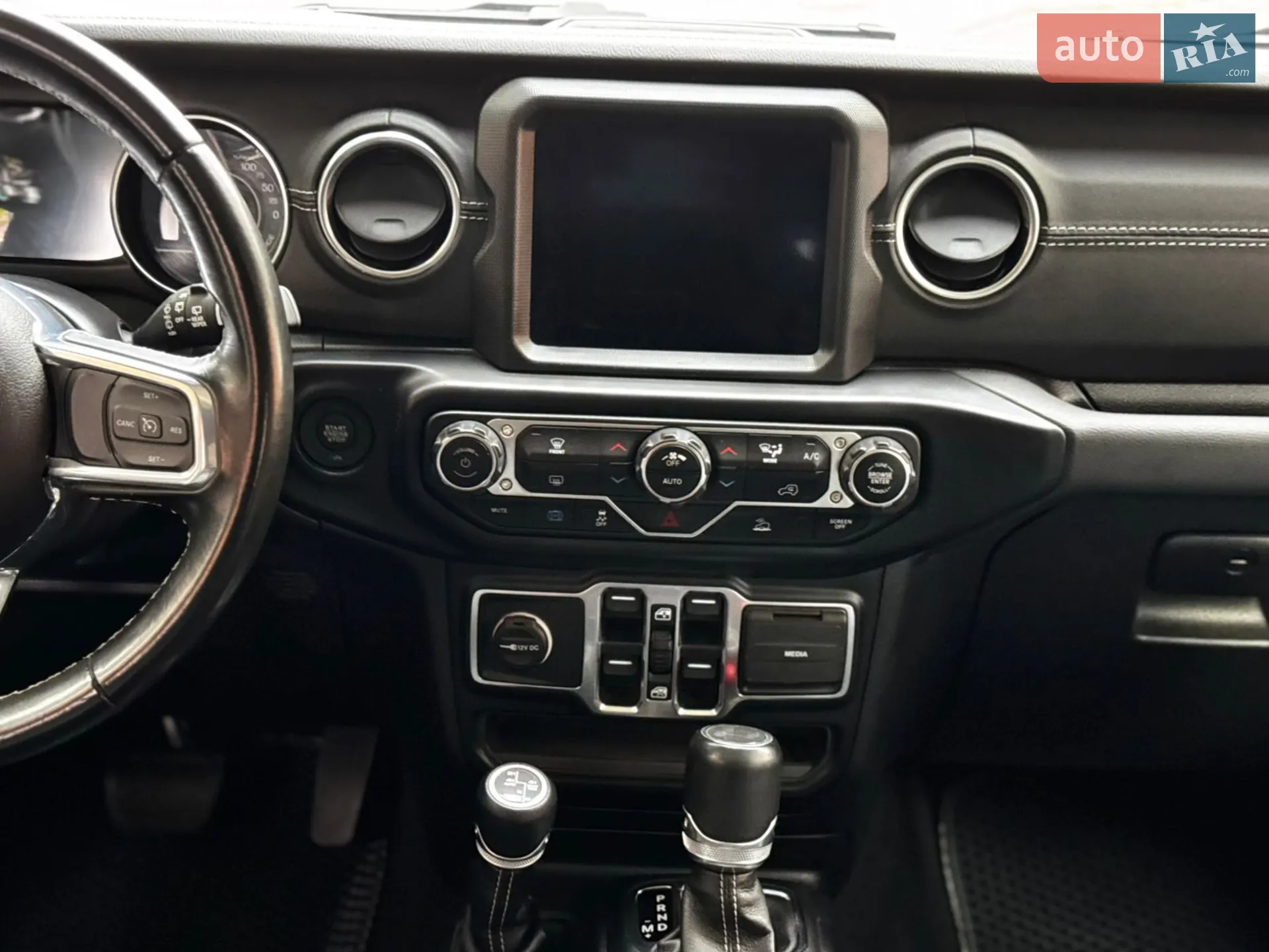 2022 Jeep Wrangler - мініатюра 71
