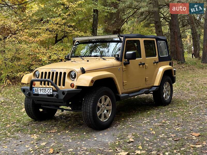 Позашляховик / Кросовер Jeep Wrangler 2013 в Києві фото 6 Позашляховик / Кросовер Jeep Wrangler 2013 в Києві