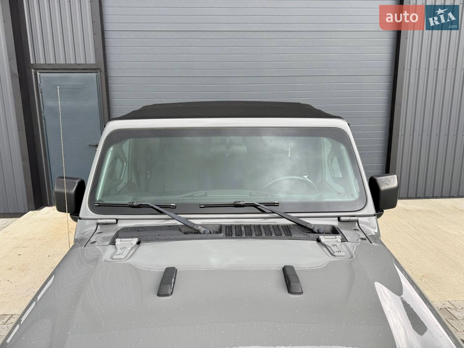 2022 Jeep Wrangler - мініатюра 23