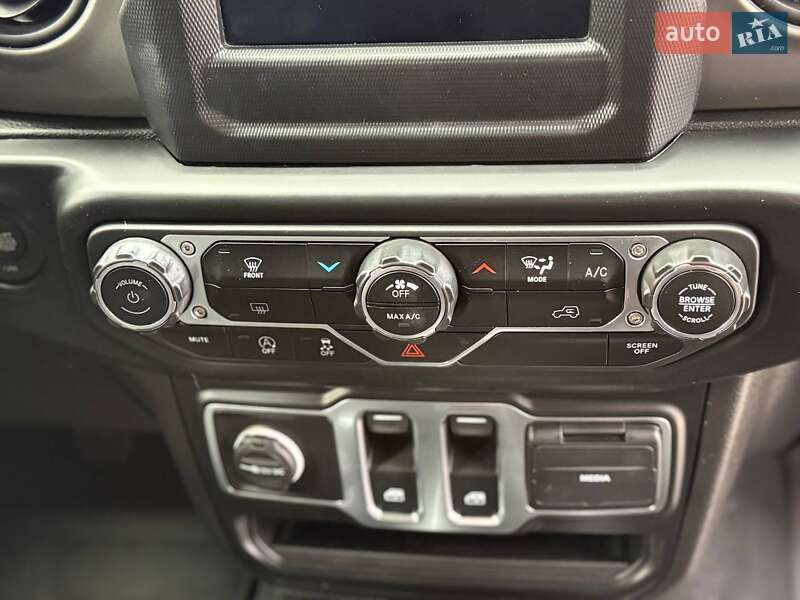 Внедорожник / Кроссовер Jeep Wrangler 2022 в Дубно