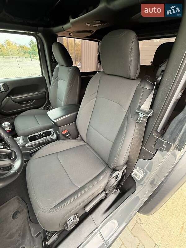 Внедорожник / Кроссовер Jeep Wrangler 2022 в Дубно