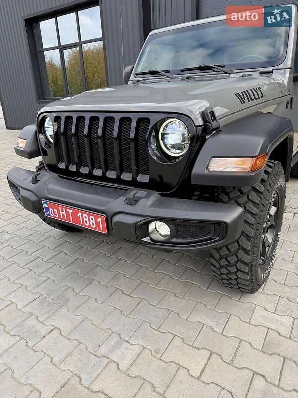 Внедорожник / Кроссовер Jeep Wrangler 2022 в Дубно