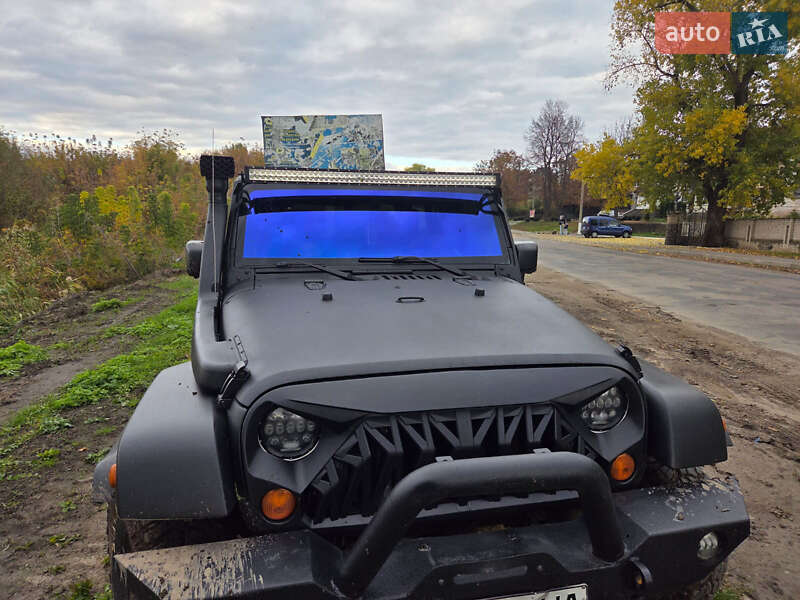 Внедорожник / Кроссовер Jeep Wrangler 2007 в Голованевске фото Внедорожник / Кроссовер Jeep Wrangler 2007 в Голованевске