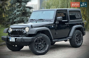 Внедорожник / Кроссовер Jeep Wrangler 2015 в Киеве