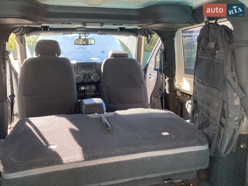 Внедорожник / Кроссовер Jeep Wrangler 2016 в Киеве фото 41 Внедорожник / Кроссовер Jeep Wrangler 2016 в Киеве